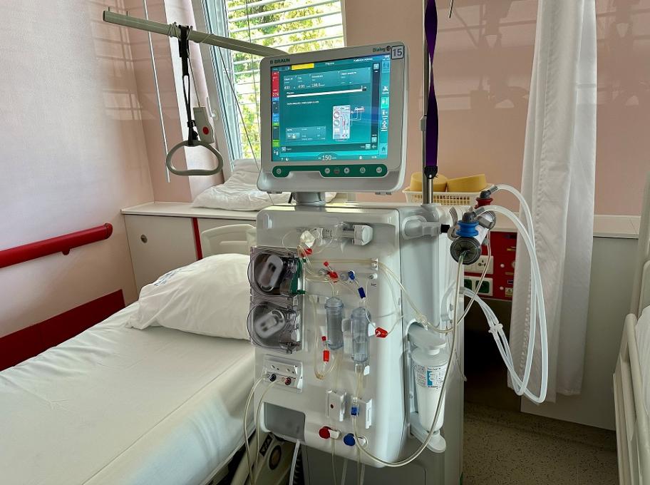 Dialyzační přístroj Dialog iQ v nemocnici Pelhřimov